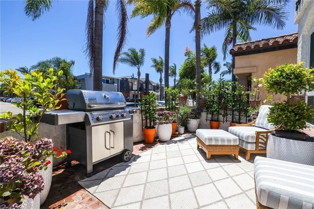 House in Seal Beach, California, United States 5 - 18459072