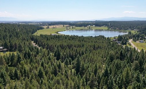 Terrain à Whitefish, Montana, États-Unis 1