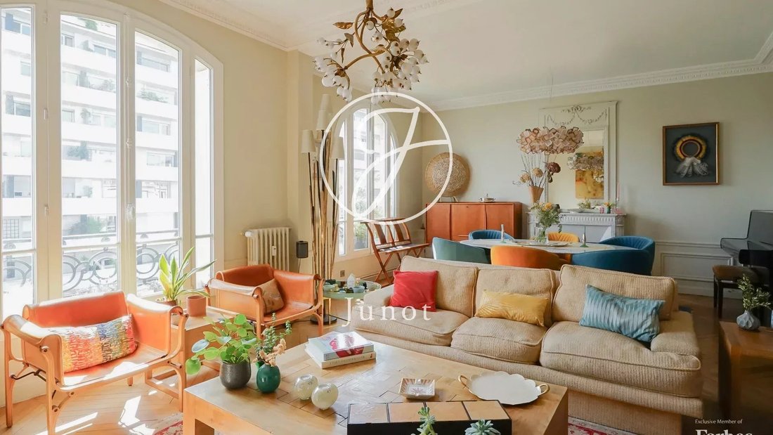 Apartment in Dupleix-Motte Picquet, Paris 15e Arrondissement, Paris 2 - 18457529