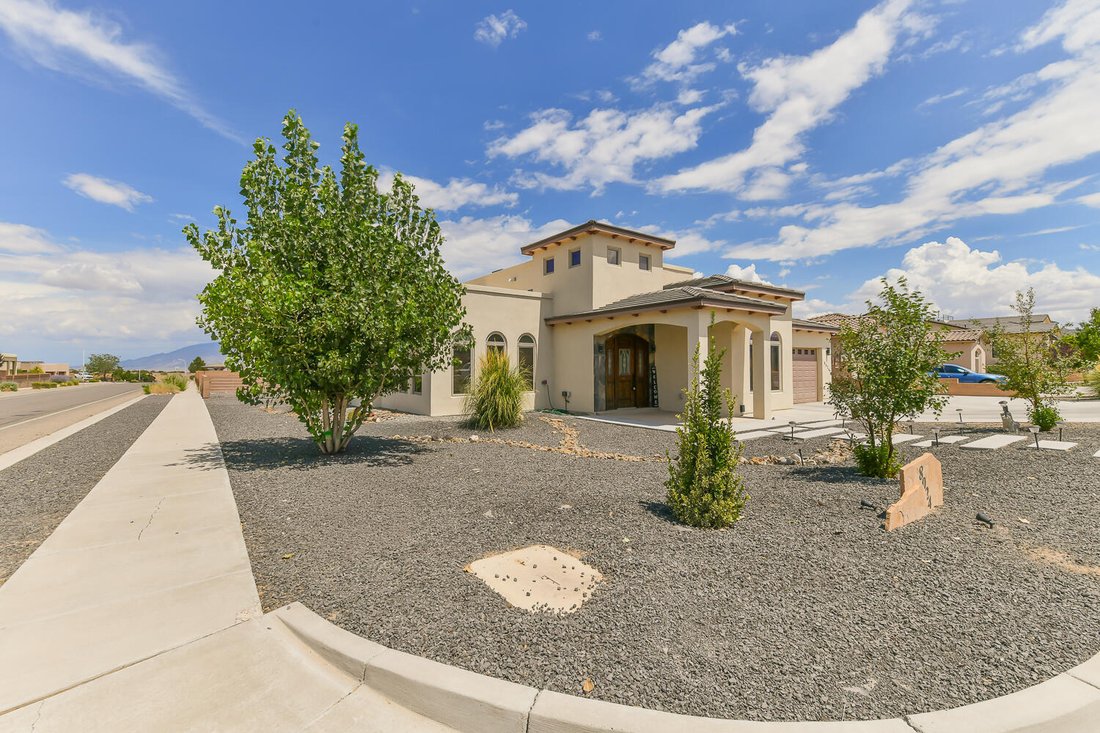 House in Albuquerque, New Mexico, United States 2 - 18455801