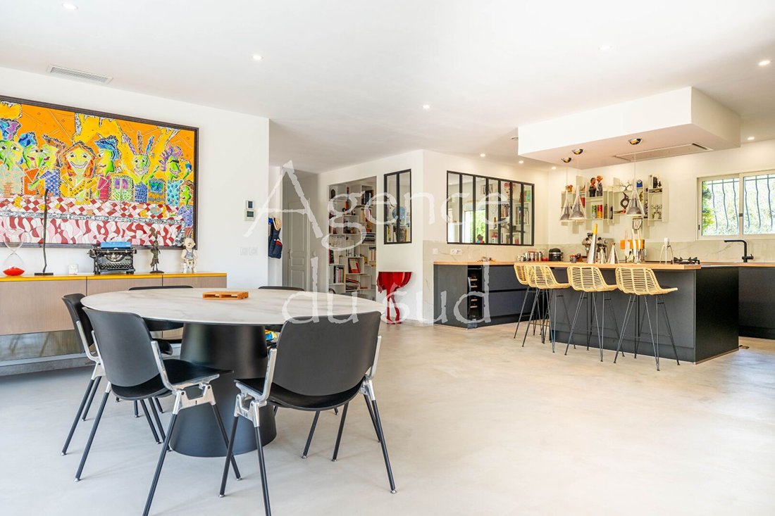 Villa in La Bouilladisse, Provence-Alpes-Côte d'Azur, France 4 - 18466209