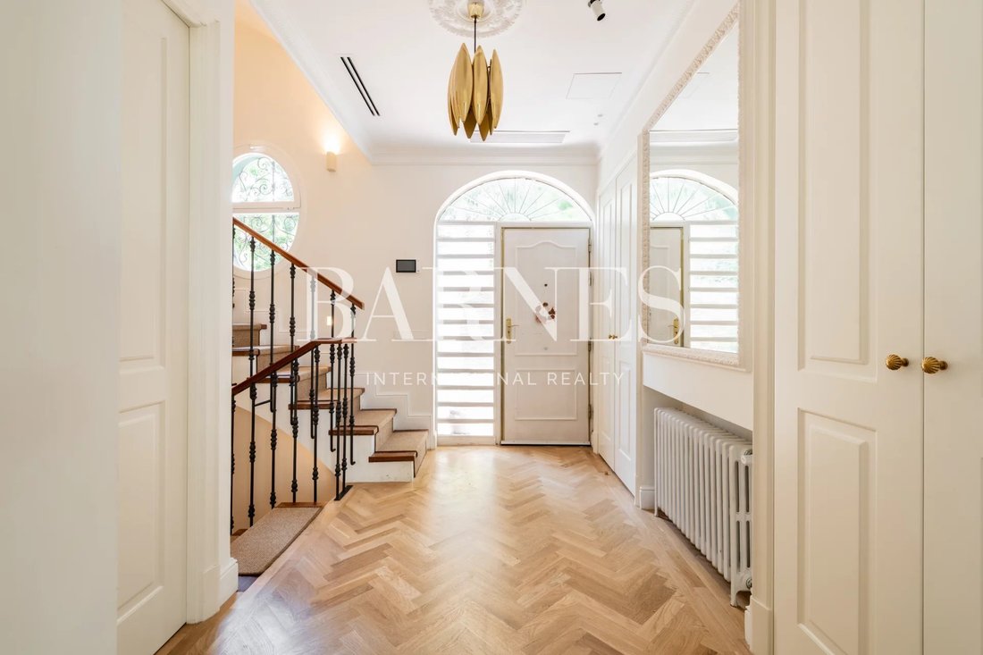 Chalet in Retiro, Madrid, Spain 2 - 18457324