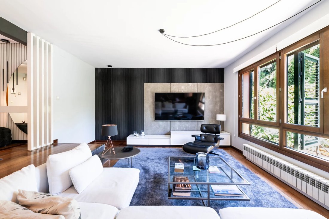Chalet in Boadilla del Monte, Comunidad de Madrid, Spain 3 - 18457346