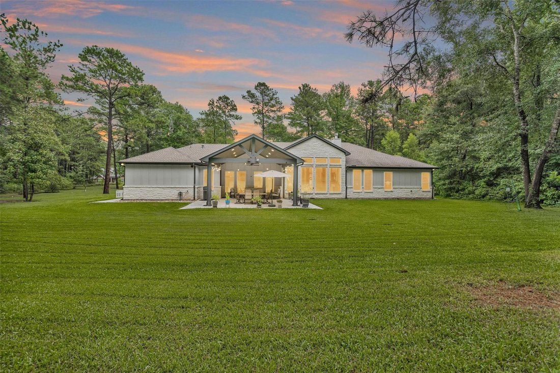 House in Huntsville, Texas, United States 3 - 18456040