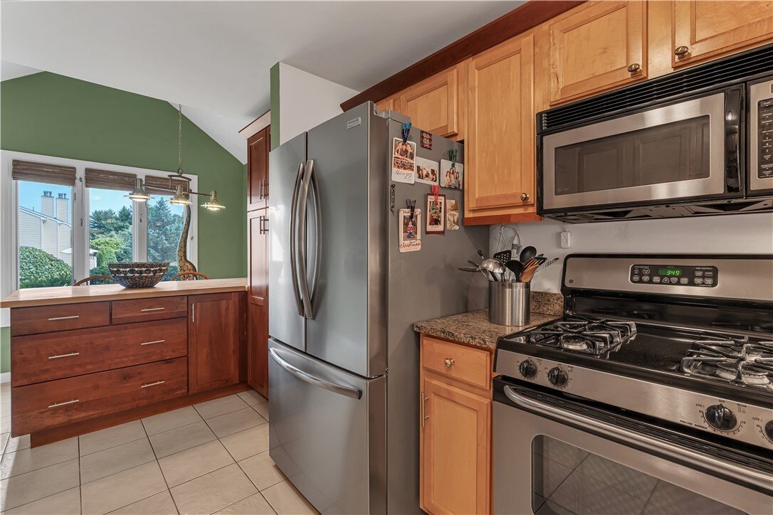 Condo in Cumberland, Rhode Island, United States 5 - 18458418