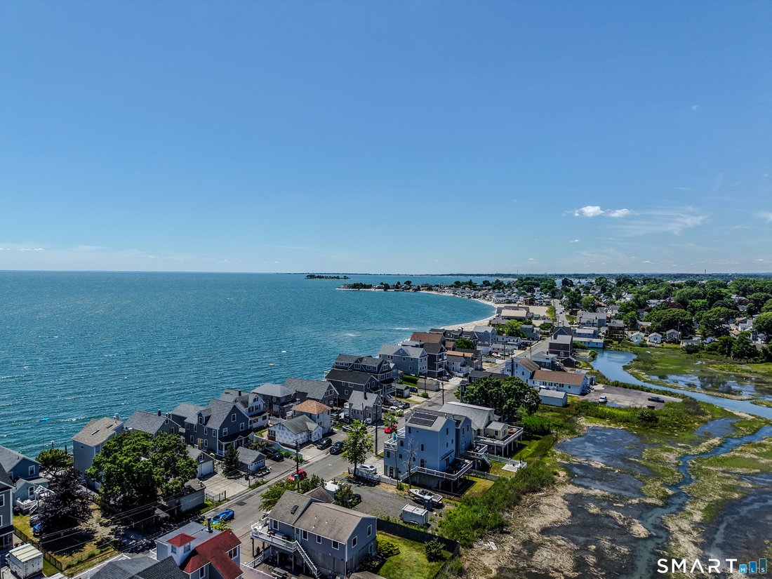 Milford, New Hampshire, United States 5 - 17338496