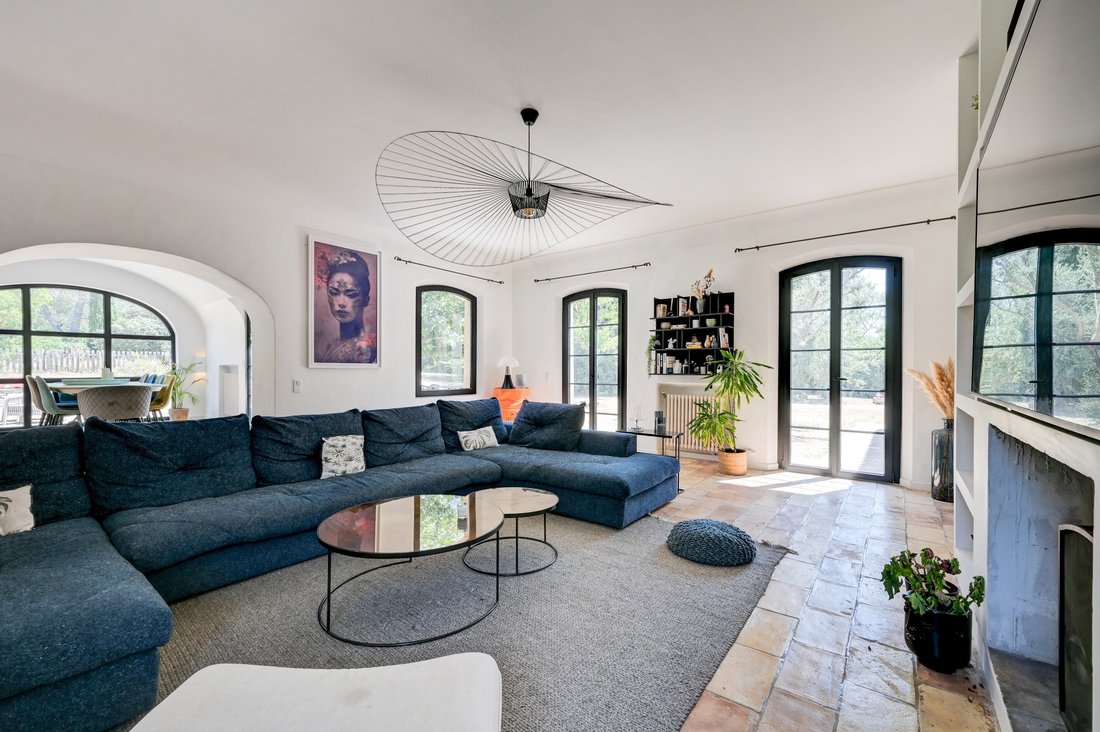 House in Le Tholonet, Provence-Alpes-Côte d'Azur, France 3 - 18460533