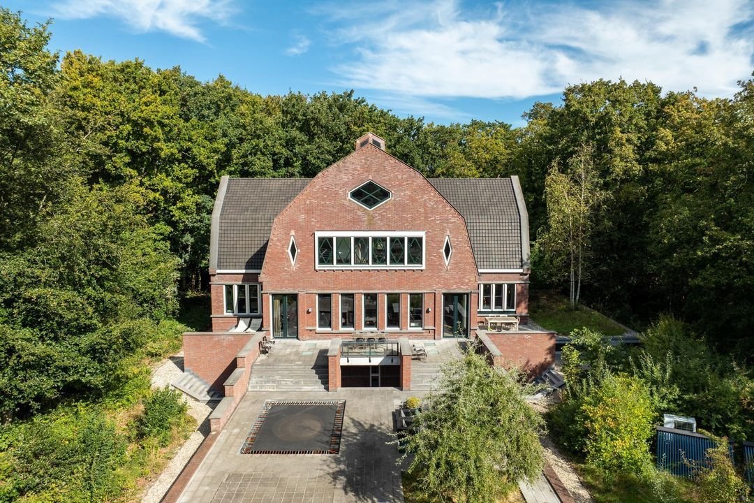 Villa in Bergen, North Holland, Netherlands 2 - 18466879
