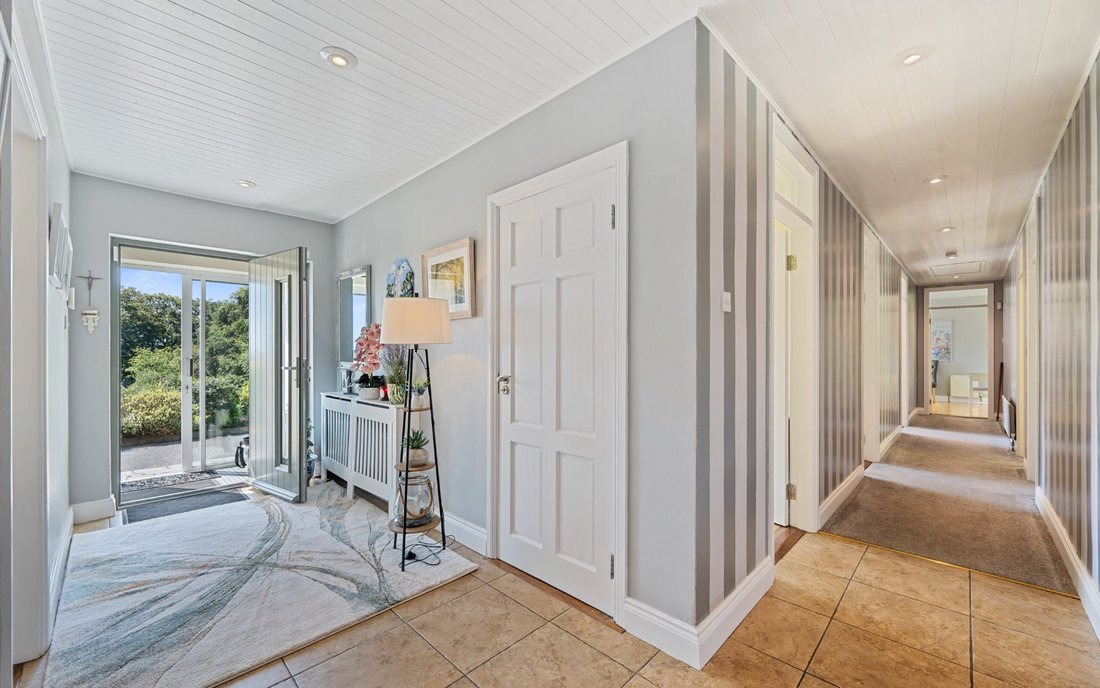 Bungalow in Glanmire, County Cork, Ireland 4 - 18456970