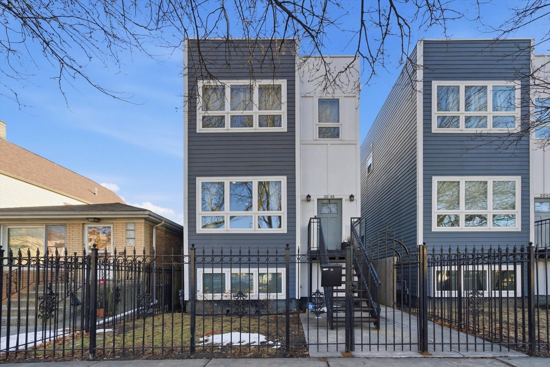 House in Chicago, Illinois, United States 1 - 18465859