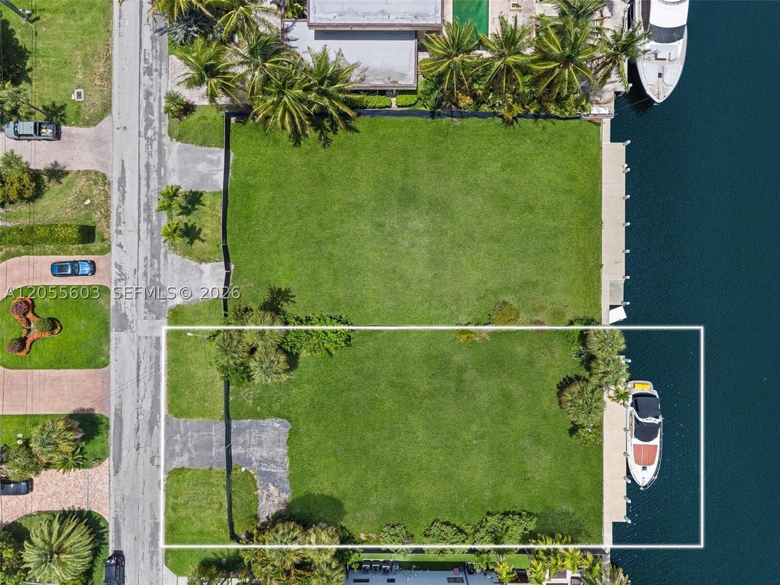 House in Hallandale Beach, Florida, United States 5 - 18459400