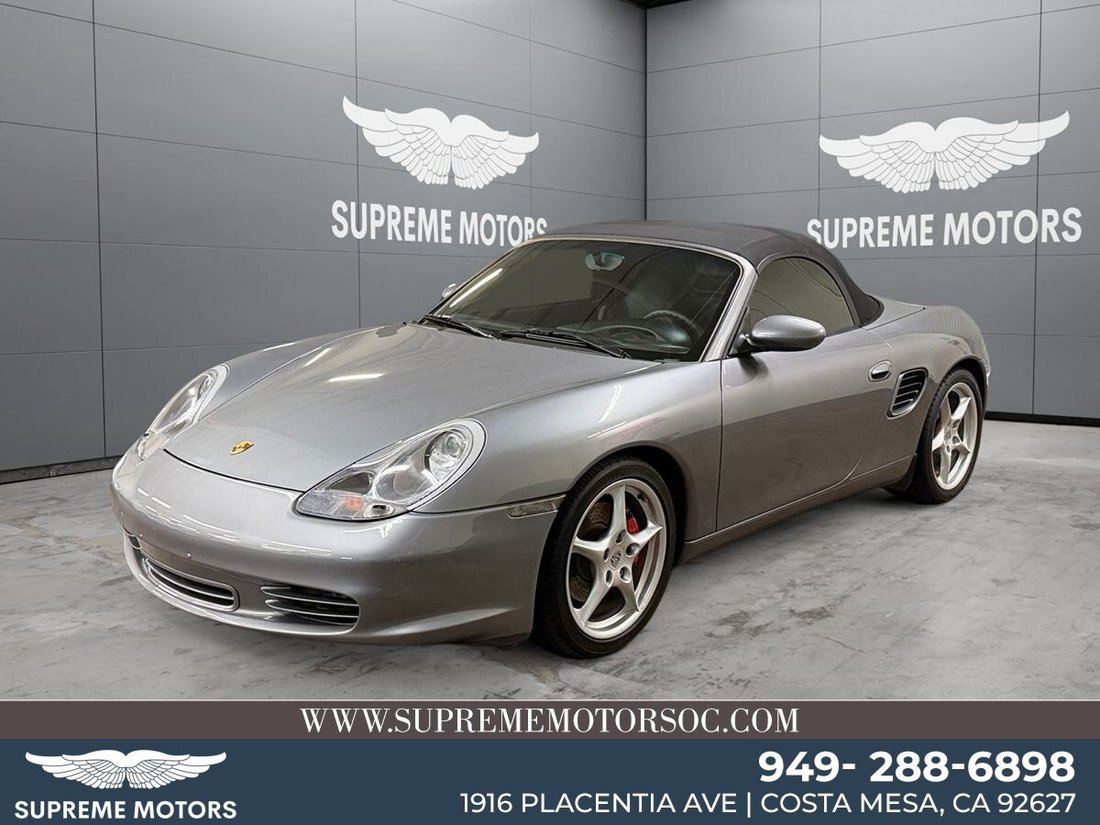 Cabriolet in Costa Mesa, CA, United States 1 - 18466678