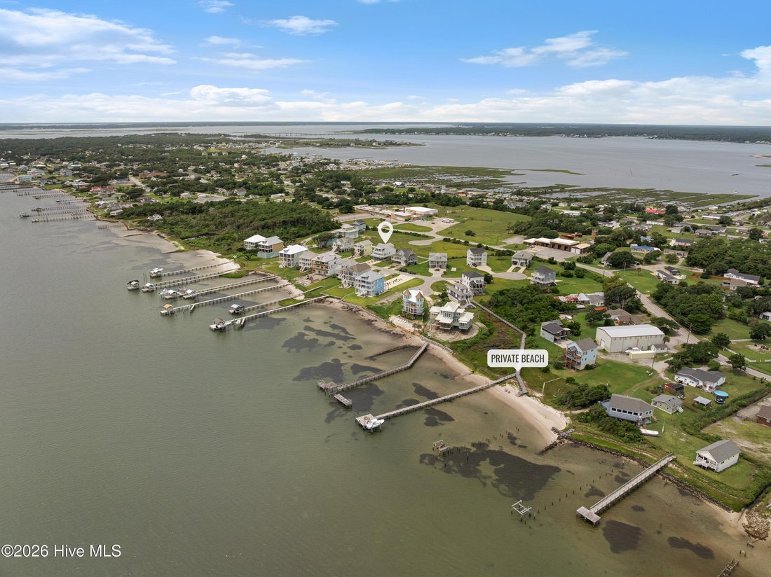 House in Harkers Island, North Carolina, United States 3 - 18456364