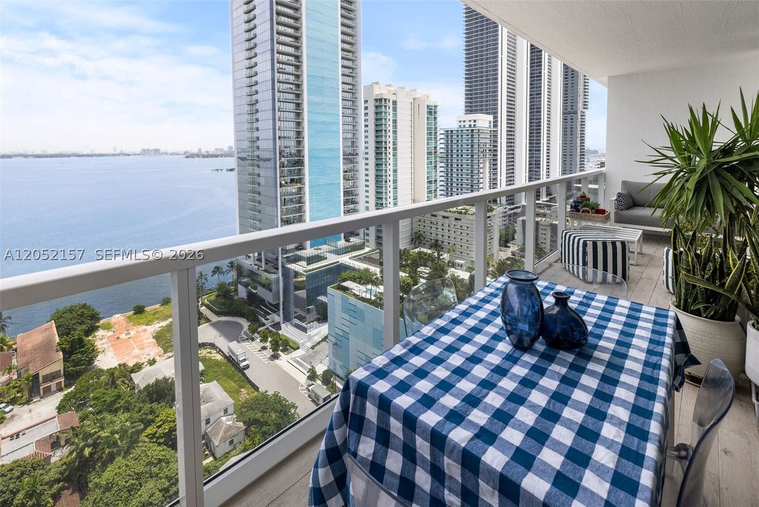 Condo in Miami, Florida, United States 2 - 18414827
