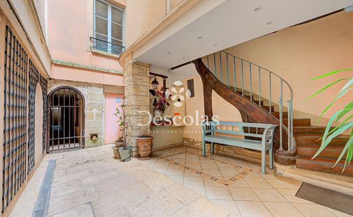 Apartment in Forêt, Saint-Germain-en-Laye, France 1