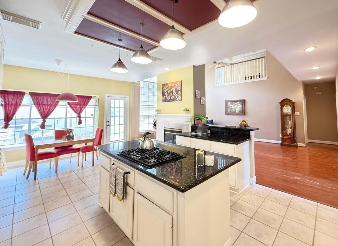 House in Houston, Texas, United States 5 - 18468295