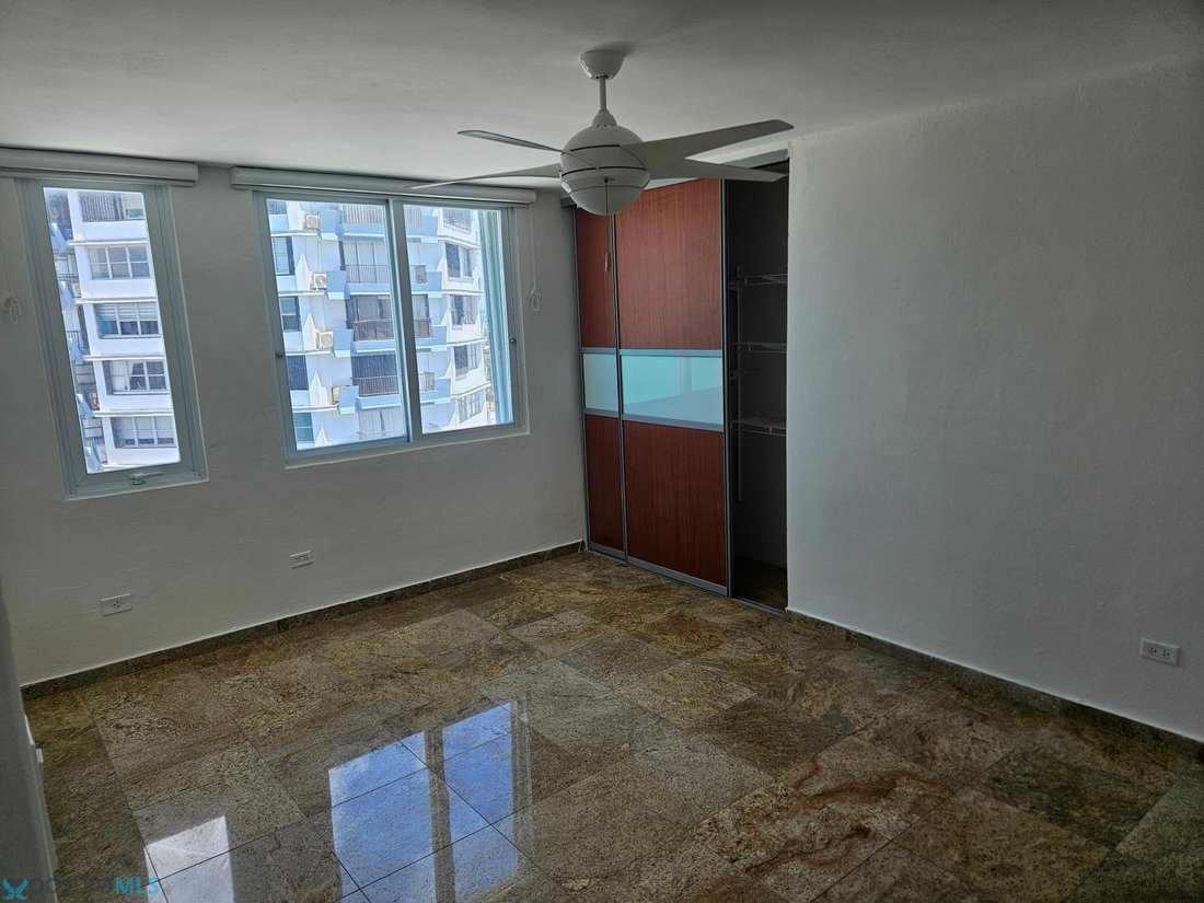 Apartment in Carolina, Carolina, Puerto Rico 2 - 18457118