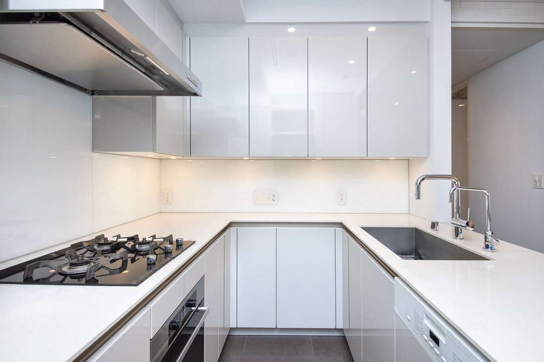 Condo in Minato City, Tokyo, Japan 4 - 18387551