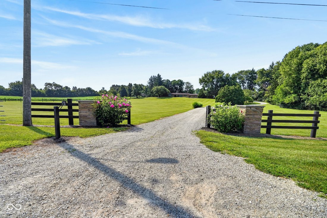 House in Fortville, Indiana, United States 5 - 18458485