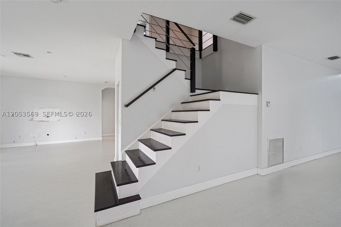 House in Pembroke Pines, Florida, United States 5 - 18459402
