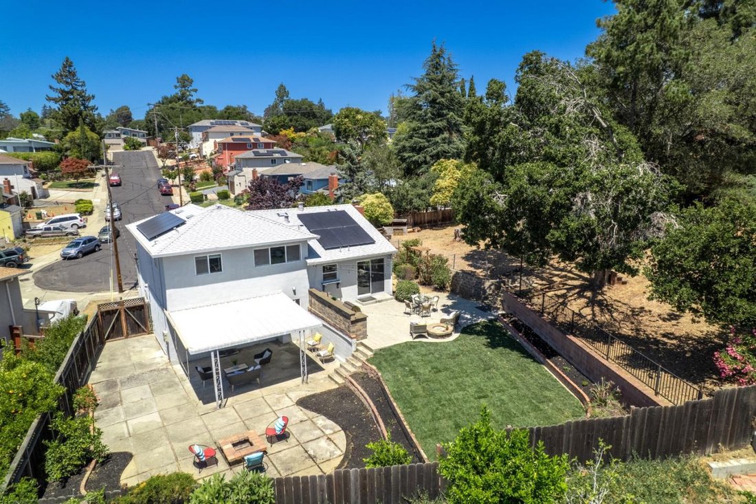 House in Castro Valley, California, United States 5 - 18463617