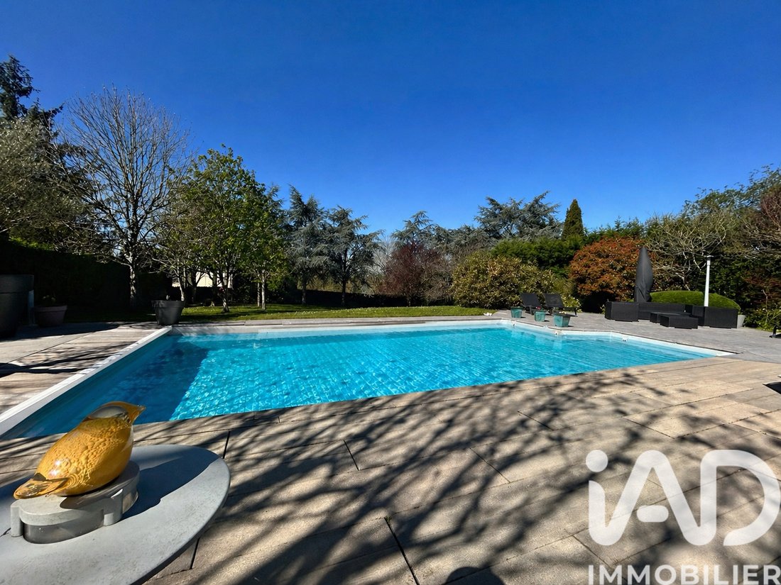 House in Moze-sur-Louet, Pays de la Loire, France 2 - 17559460