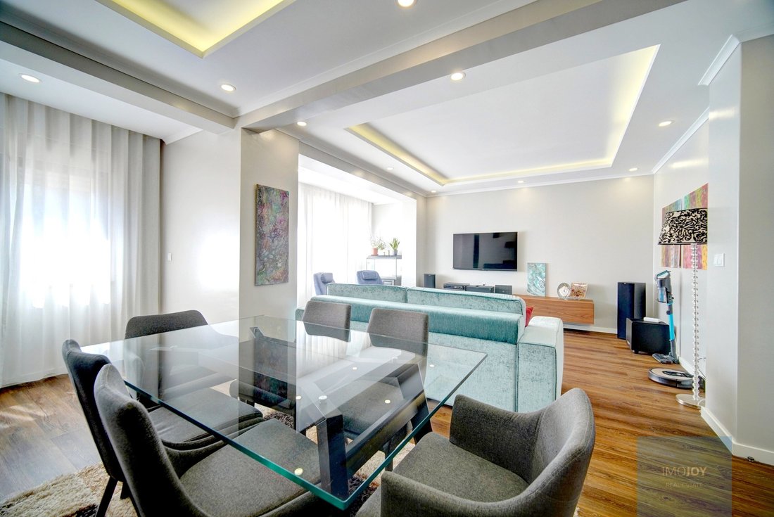 Apartment in Oeiras e Sao Juliao da Barra, Paco de Arcos e Caxias, Lisbon, Portugal 1 - 18466954