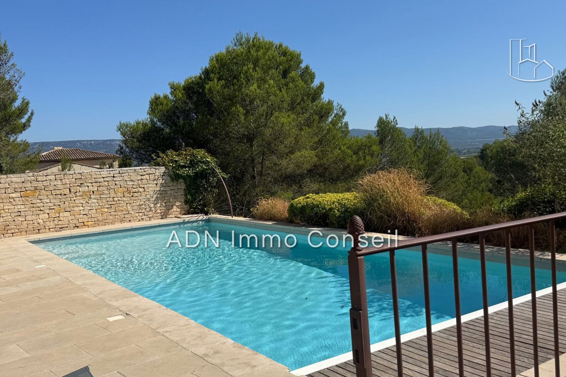 Villa in Mallemort, Provence-Alpes-Côte d'Azur, France 2 - 15972493