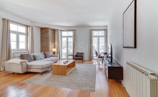 Apartment in Misericordia, Lisbon, Portugal 1
