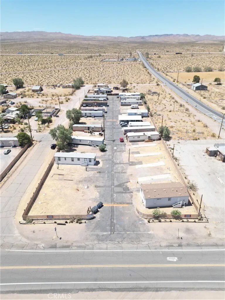Yermo, California, United States 4 - 18459121