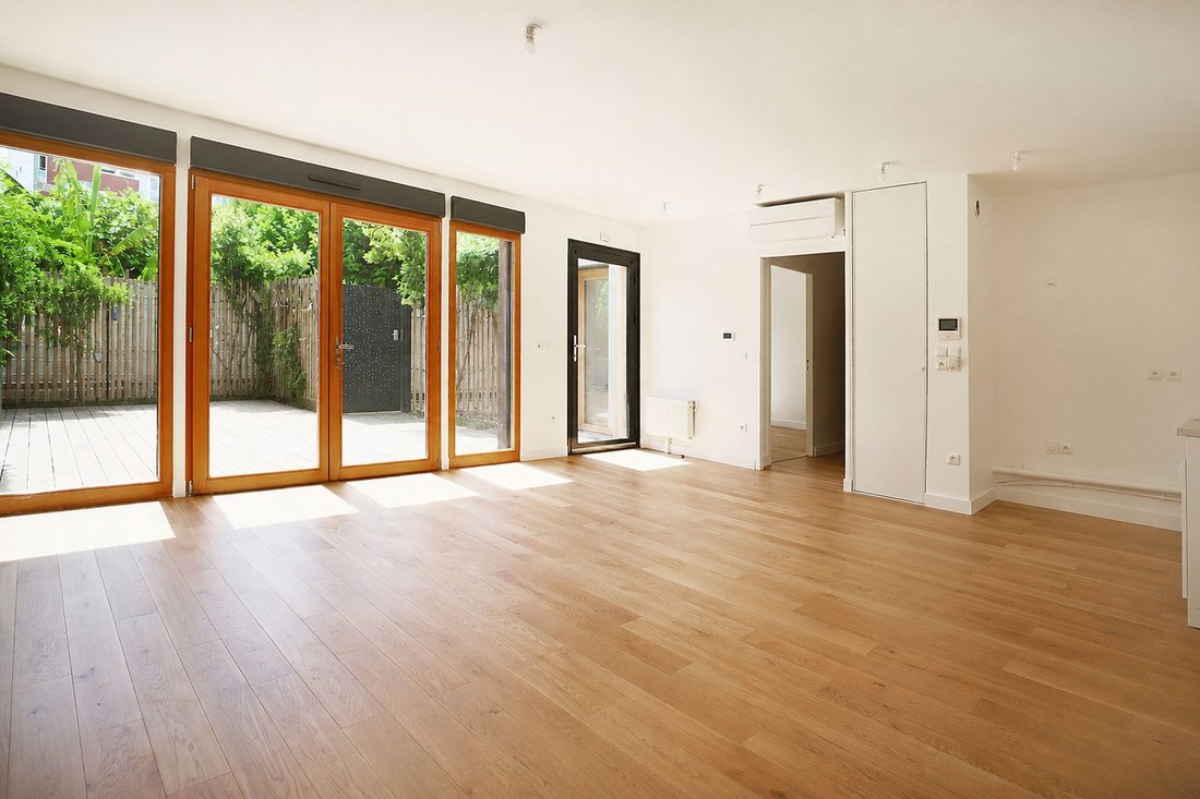 House in Arrondissement of Bobigny, Ile-de-France, France 3 - 18465461