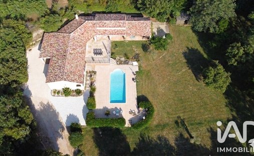 House in Neoules, Provence-Alpes-Côte d'Azur, France 1