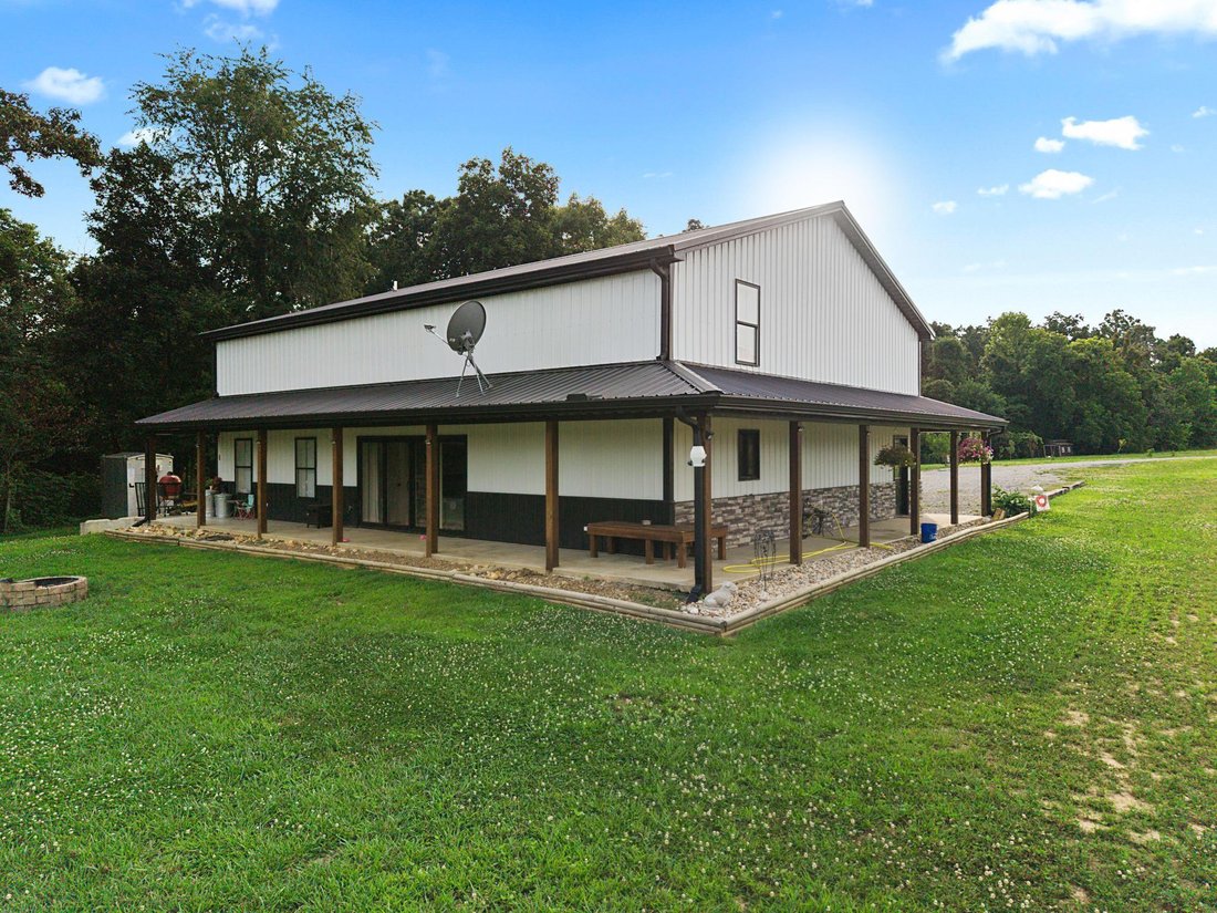 House in Cadiz, Kentucky, United States 1 - 18468710
