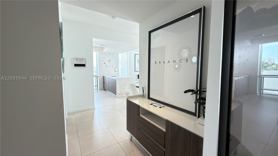 Condo in Fort Lauderdale, Florida, United States 3 - 18459391