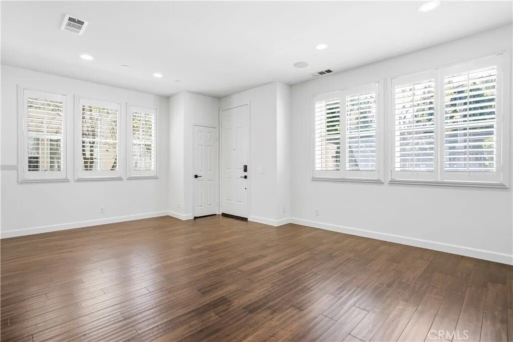 Condo in Irvine, California, United States 5 - 18459020