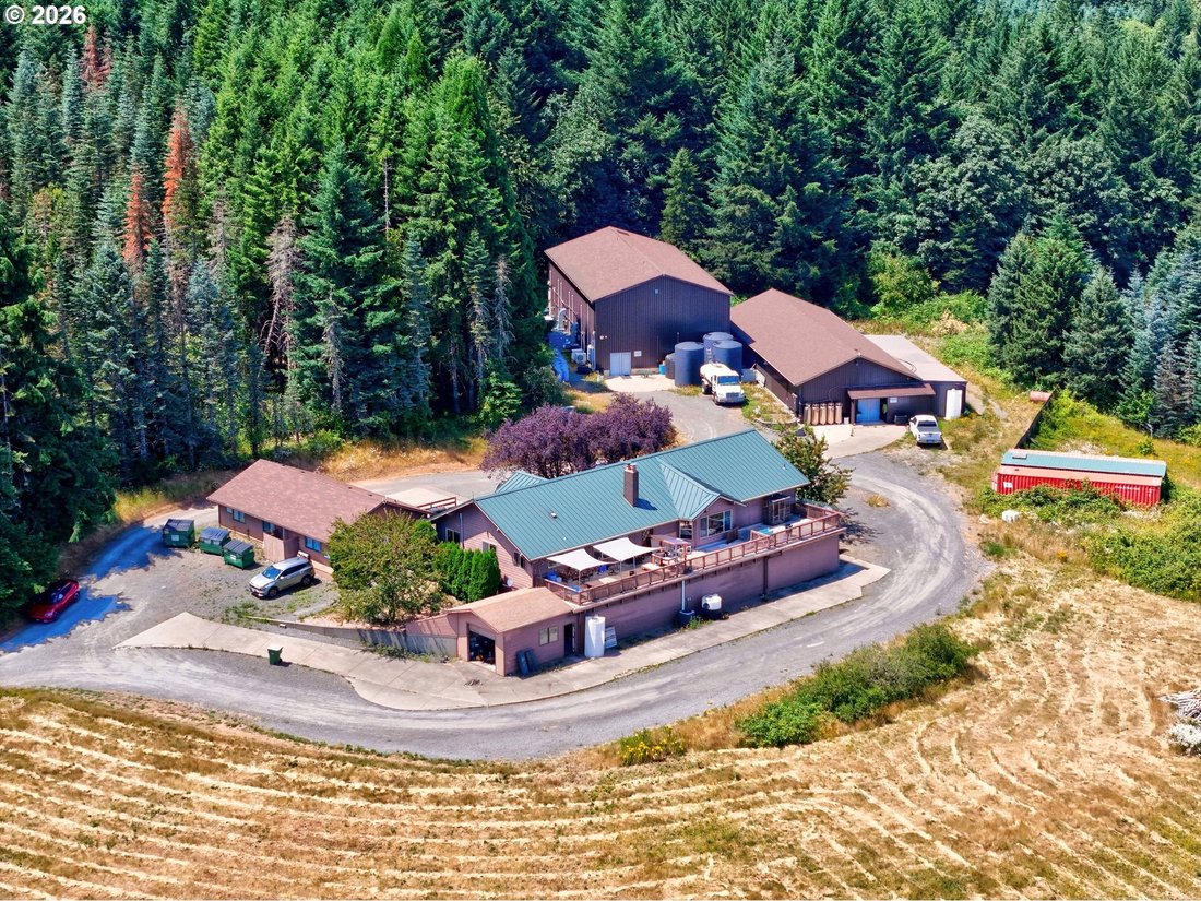 House in Newberg, Oregon, United States 2 - 18460207