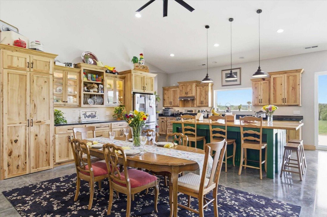 House in Dunnegan, Missouri, United States 4 - 18465226