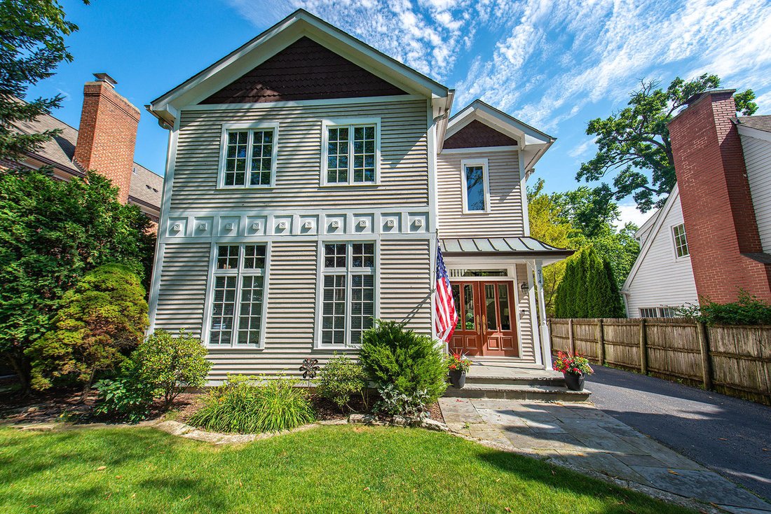House in Lake Bluff, Illinois, United States 1 - 18466809