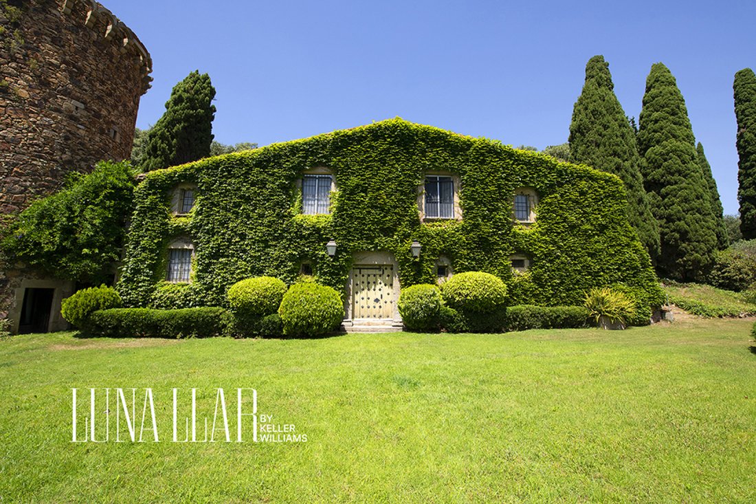 House in Pineda de Mar, Catalonia, Spain 1 - 18465824