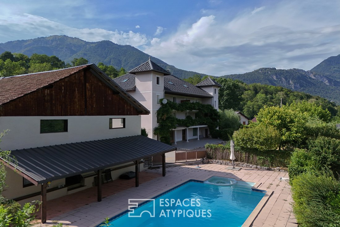 Villa in Verrens-Arvey, Auvergne-Rhône-Alpes, France 1 - 18424471