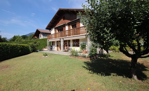House in Aime-la-Plagne, Auvergne-Rhône-Alpes, France 1