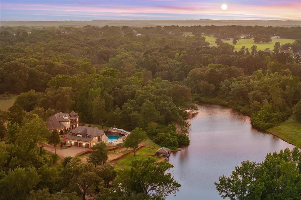House in Hideaway, Texas, United States 2 - 18463937