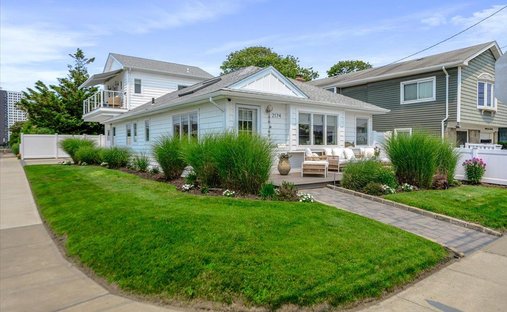 House in Atlantic Beach, New York, United States 1
