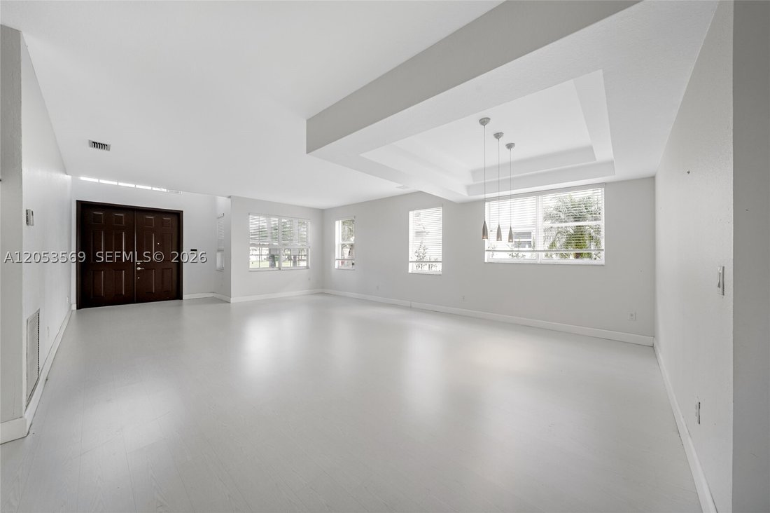 House in Pembroke Pines, Florida, United States 2 - 18459402