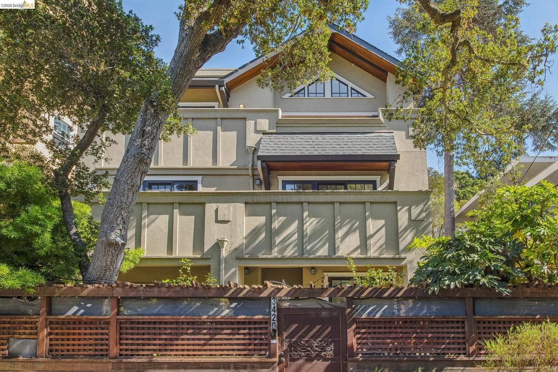 Condo in Oakland, California, United States 2 - 18458810