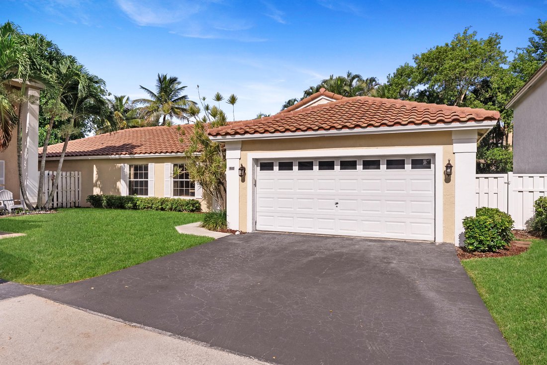 House in Davie, Florida, United States 1 - 18264245