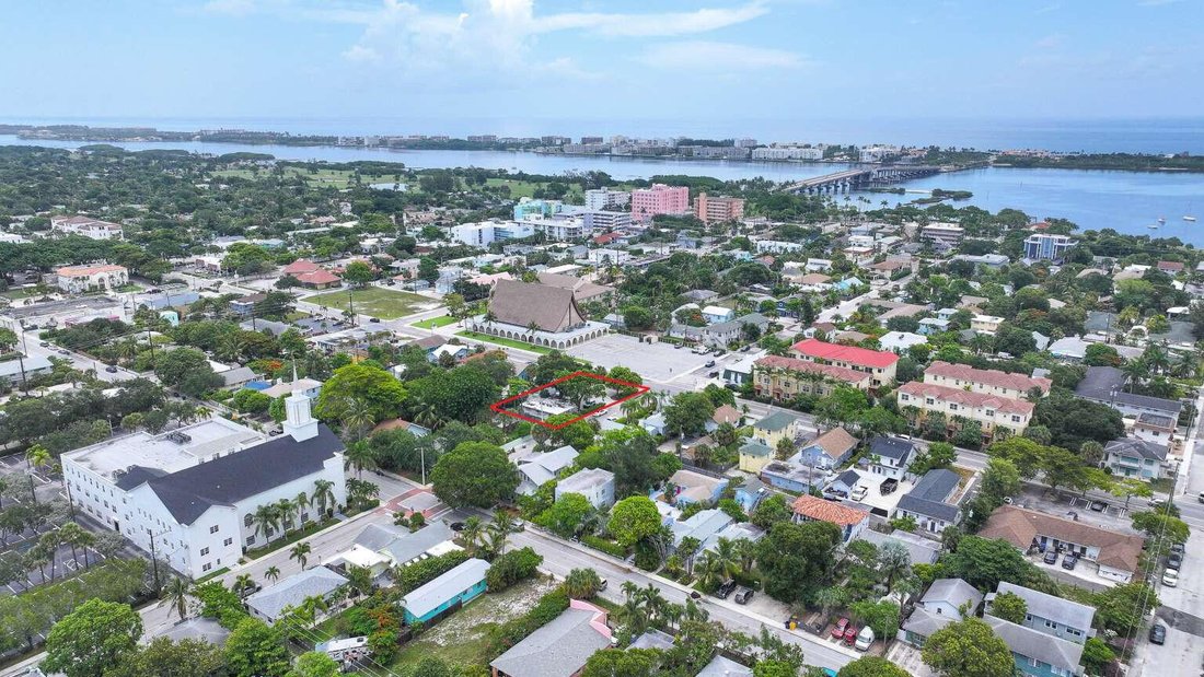 Lake Worth, Florida, United States 2 - 18465633