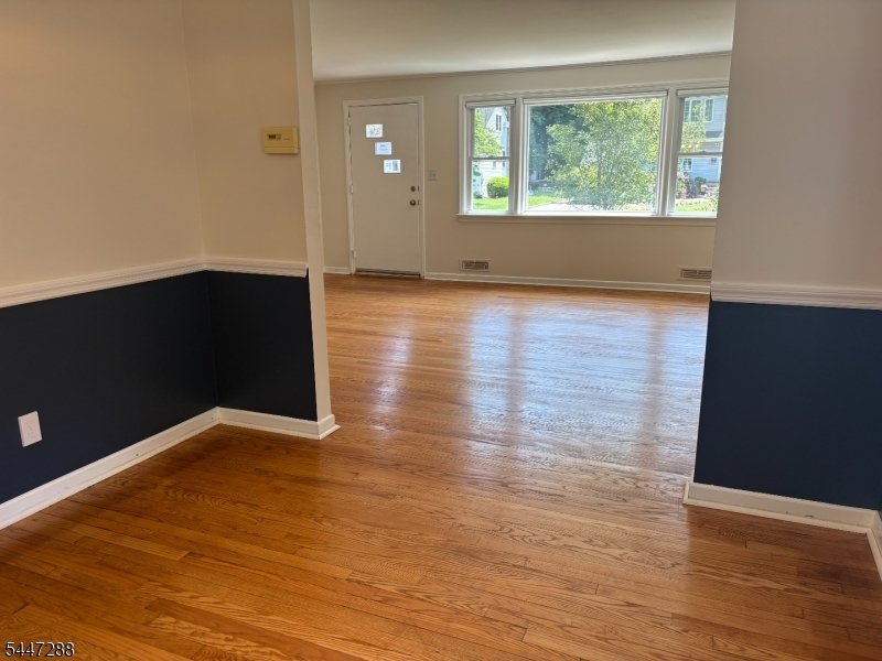 House in Livingston, New Jersey, United States 4 - 18456389