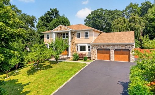 House in Montville, New Jersey, United States 1