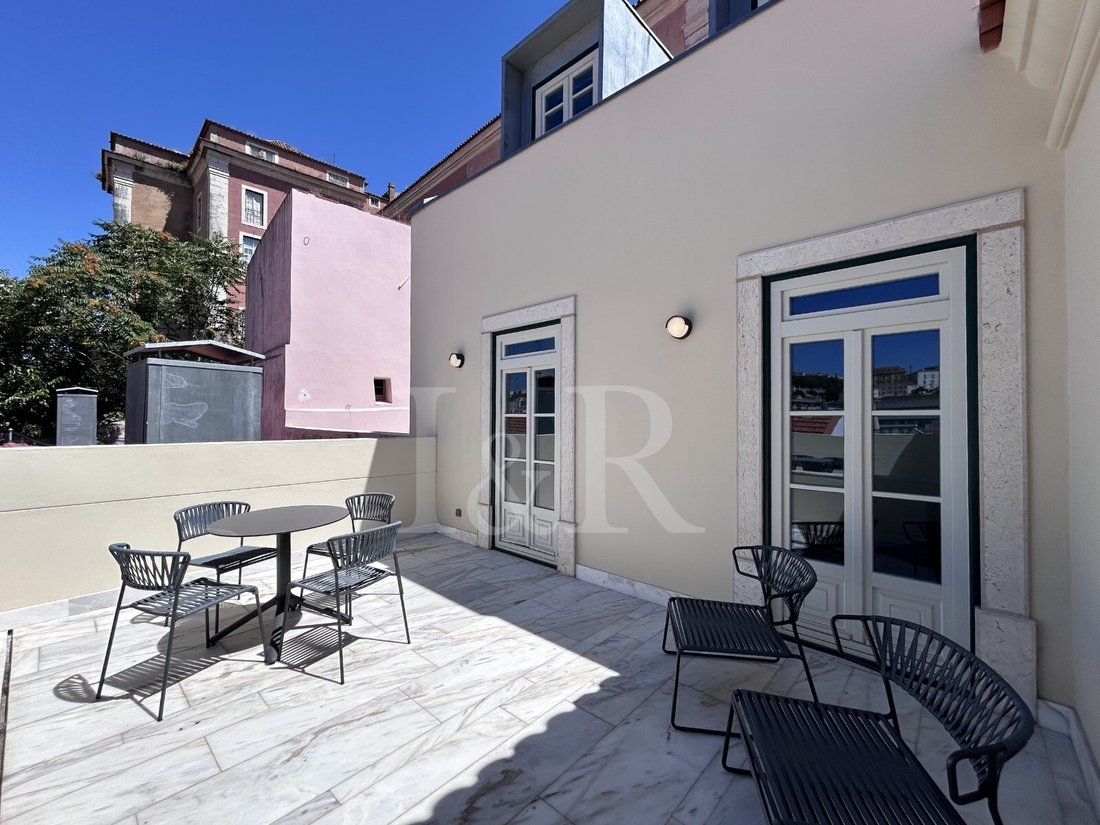 Apartment in Arroios, Lisbon, Portugal 2 - 18355733
